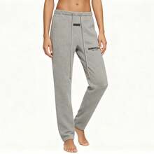 Men's Fear Of God Essentials SS22 Fleece-Lined Relaxed Sweatpants - Dark Oatmeal (Beige Tone) With Logo - 黑燕麥片 - 查看 2