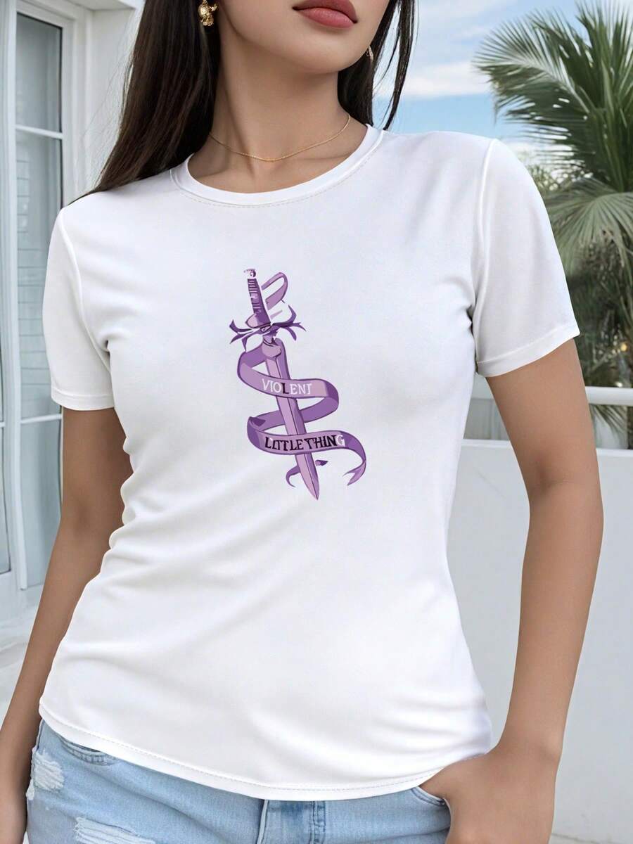 Women's T-Shirt, Regular Fit Short Sleeve - 2D Geometric Design Featuring A Purple Sword And Ribbon Intertwined With The Phrase "VIOLENT LITTLE THING" Printed On It, Casual Short Sleeve Round Neck Top Suitable For All Seasons, Available In Various Colors And Sizes, Holiday Fashion, Retro Aesthetic, Breathable Material, Fun Print. - 白色 - 查看 1
