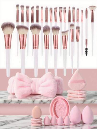 41PCS Makeup Tools Set Including:25PCS Makeup Brush Set+1pc Hairband+4PCS Triangle Powder Puffs+2PCS Makeup Sponges+4PCS Mini Makeup Sponges+4PCS Mini Air Cushion Powder Puffs+1pc Makeup Brush Cleaning Tools