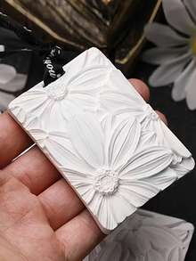 2 khuôn silicon hình vuông làm mặt dây chuyền hoa cúc và lá bạch quả, khuôn silicon tự làm thạch cao, khuôn silicon làm nến thơm - A-trắng - Xem 6
