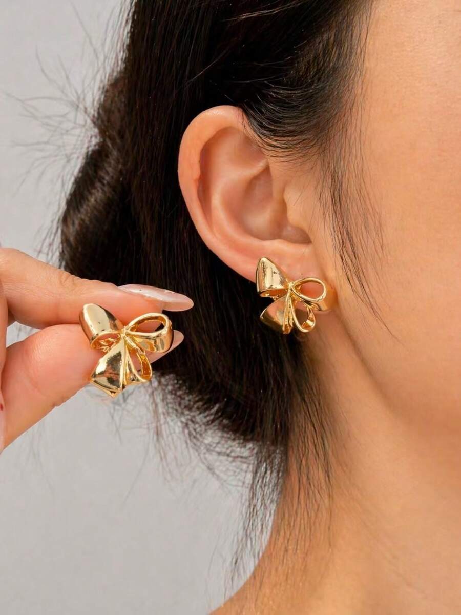 1 Pair Minimalist Fashionable Gold Bow Earrings (For Women) - Yellow Gold - View 1