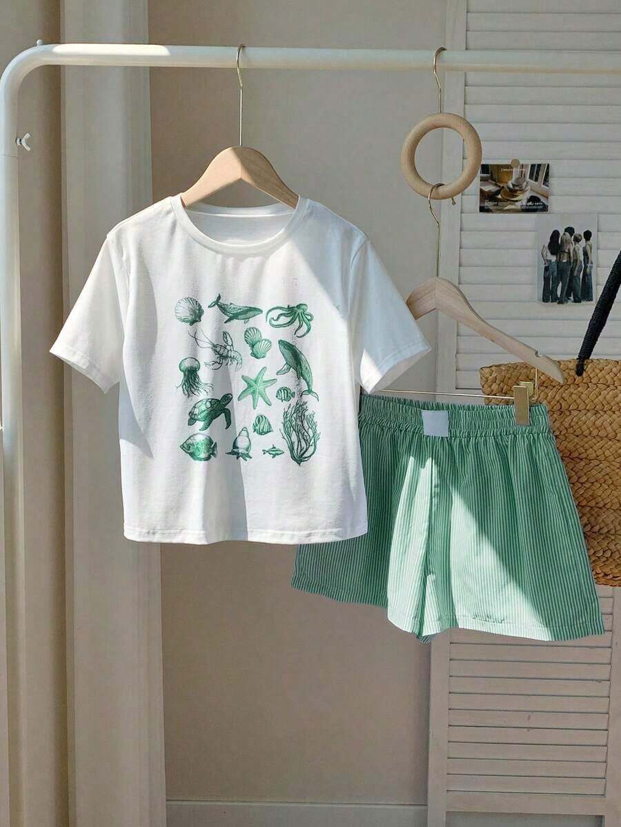 Conjunto casual de 2 piezas de mujer con camiseta de manga corta con cuello redondo y estampado de estrellas de mar, y shorts a rayas en azul marino - Verde Oscuro - Ver 1