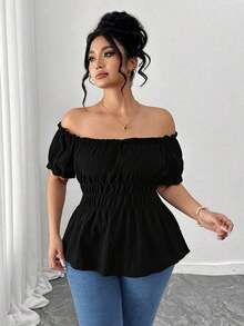 Blusa de manga corta con hombros descubiertos, volantes y estampado de flores de cerezo, de talla grande y diseño elegante.Corte de cintura minimalista y estilizador.Adecuada para el uso diario, citas, salidas y vacaciones. - Negro - Ver 6