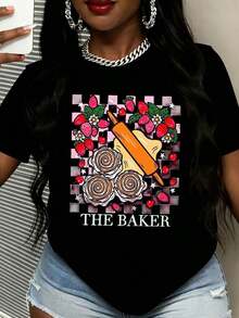 Camiseta con diseño de pastel de fresas y rodillo de panadero para mujer, estilo casual de verano, con estampado de frutas y repostería. - Negro - Ver 1