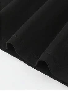 100% Pure Short-Sleeve T-Shirt With A Relaxed Fit, Perfect For Summer, Featuring A Round Neck And A Loose, Stylish Design That Is Versatile For Women. - Black - View 4