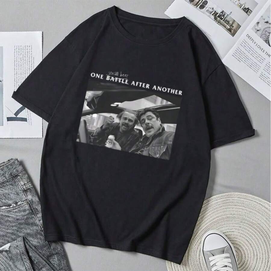 One Small Beer After Another - Comedy Memes And Movies - One Battle After Another - Retro Anime Unisex Cartoon Print T-Shirt - Loose-Fitting Summer Casual T-Shirt - 黑色 - 查看 1