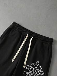 Retro Cross Logo Graffiti Loose Shorts, Subculture High Street Style Graphic Print Men Plus Size Shorts, New Arrival - Black - View 7