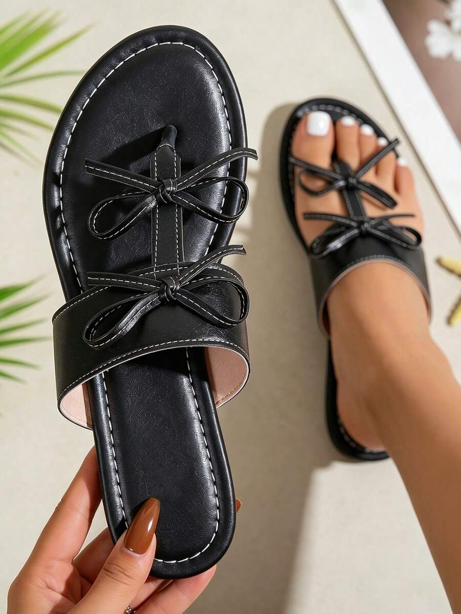 New Women's Fashion Summer Casual Vacation Style Slip-On Flat Round Toe Sandals With Bow Decor, Black - Black - View 1