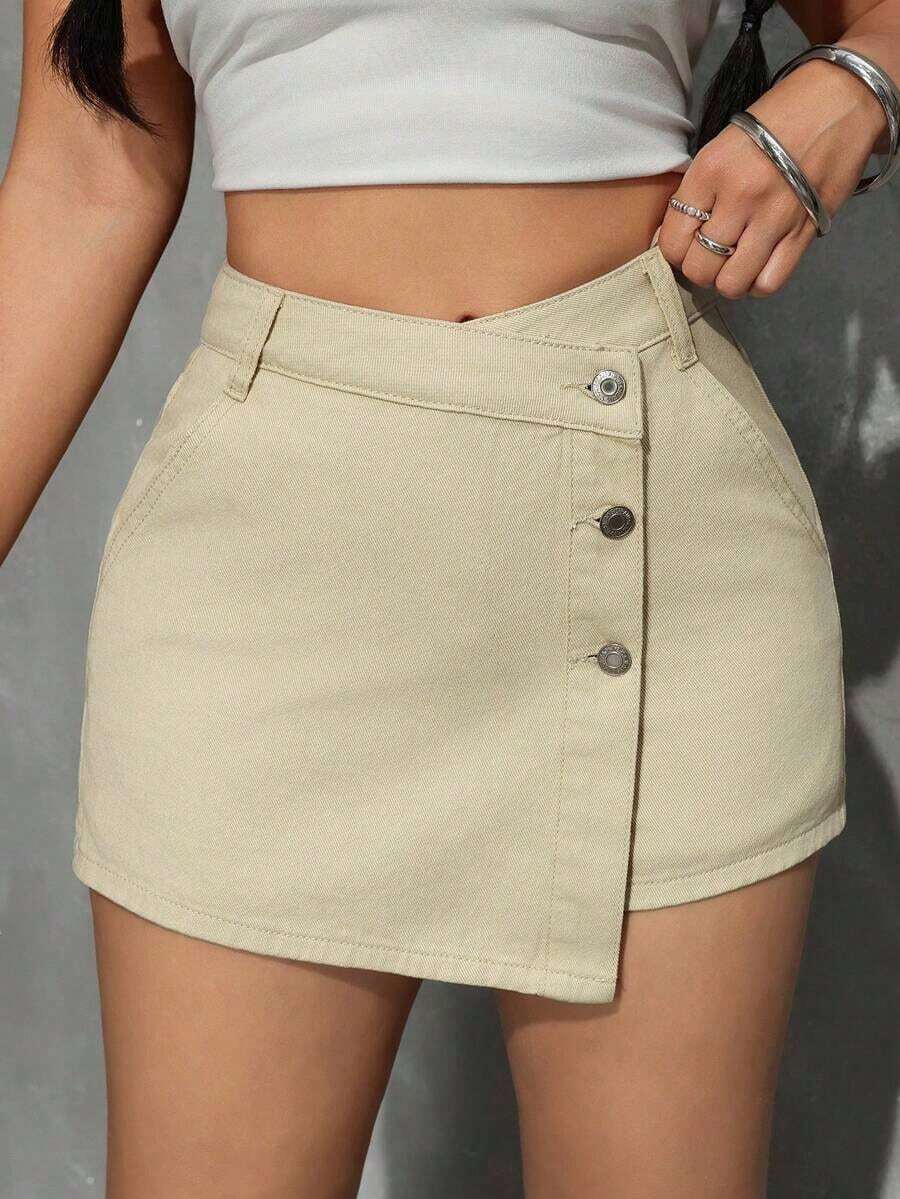 PETITE Short vaquero sexy con bolsillo frontal, cruce de cintura y abotonado para mujer - Amarillo claro - Ver 1