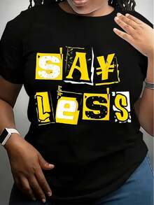Una camiseta de color sólido con la frase "Say Less, Do More" impresa, con un diseño de estilo urbano, cuello redondo, corte regular, hecha de tela de verano, con un peso de 6.35 onzas y con patrones de letras en negro y amarillo. - Negro - Ver 6