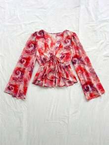 Blusa con escote en V, cintura ajustable con lazo, mangas acampanadas y fruncido en el dobladillo con detalle de volantes. - Multicolor 2 - Ver 4