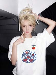 Women's Short-Sleeved T-Shirt, Stylish And Beautiful, With A Cartoon Tomato Design On A Mesh Bag, Cute And Fresh Style, Comfortable And Skin-Friendly, Casual Top For Daily Wear - Unisex, Suitable For Casual Daily Outings, Short-Sleeved Summer Top, Retro T-Shirt With Y2K Print. - 白色 - 查看 3