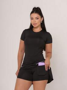 Conjunto Fitness Saia Com Blusinha Esportiva Moda Evangélica Para Treino Academia Pilates - Preto - Visão 4