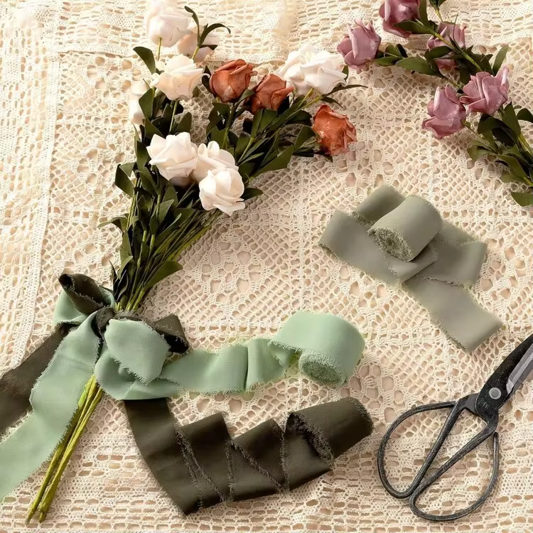 8pcs Same Color Frayed Edge Silk Ribbons, 40M Multi-Color Gift Wrapping Ribbons, DIY Bow Ties - View 2