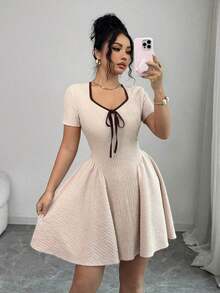 Women's Elegant Short-Sleeved Fitted Flared Dress With Bow Design In Apricot And Brown, Spring/Summer - 黑色 - 查看 4