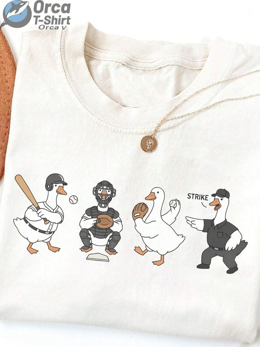 Women's Summer Casual T-Shirt With Cartoon Animal Design Playing Baseball, Local Delivery, Printed Design Of A Duck Playing Baseball, Summer Casual Clothing, Ideal As A Birthday Gift For Friends. - 白色 - 查看 1