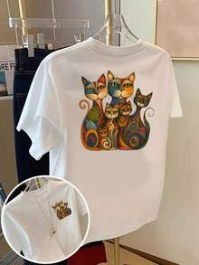 Printed T-Shirt With Designs On The Front And Back, Featuring A Feline Family Motif, Colorful Cat Pattern, Casual Short-Sleeved Crew Neck For Women, Comfortable Fit, Classic Design, Fashionable Item, Double-Sided Printed Top For Women. Elegant Party Outfit, T-Shirt For Stylish Ladies, Blouses Suitable For Curvy Women, Prom Skirts, Casual Wear - 白色 - 查看 1