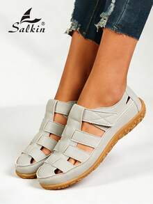 Salkin Sandales d'été rétro à la mode pour femmes, sandales plates minimalistes à bout ouvert de couleur unie, confortables pour le port extérieur,  haut de gamme abordable avec un look de ballerines, convient pour l'école, les étudiants universitaires, chaussures de marche décontractées durables et antidérapantes,  doux et confortable, convient pour les jeans, les jupes, les cadeaux de vacances, le style vacances. La taille est petite, il est recommandé de commander une taille au-dessus. - Gris - Voir 9