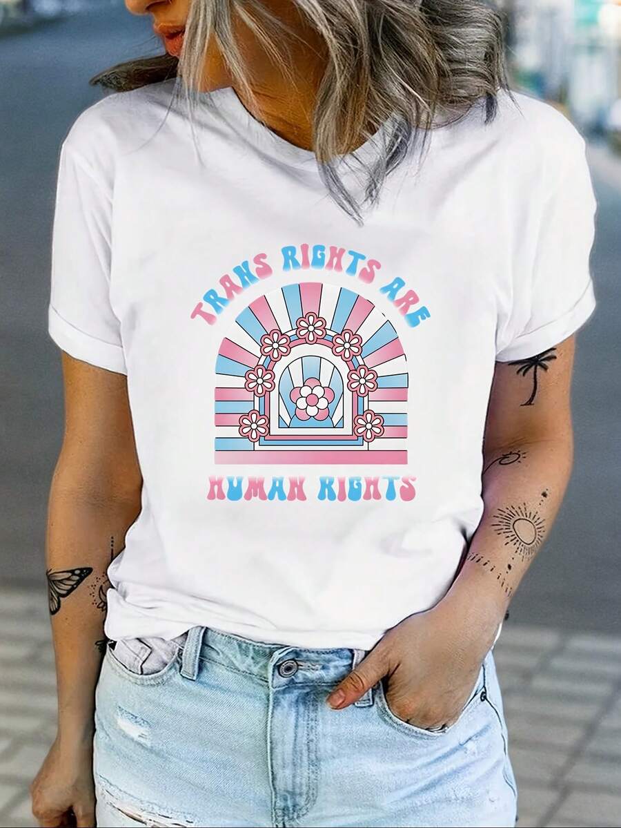 Camiseta de mujer moderna con diseño de arcoíris - Negra con letras rosas y azules, top casual de manga corta y cuello redondo, corte regular en forma de H, ropa lavable a máquina para actividades de verano y primavera, camiseta cómoda y transpirable para uso diario. - Blanco - Ver 1