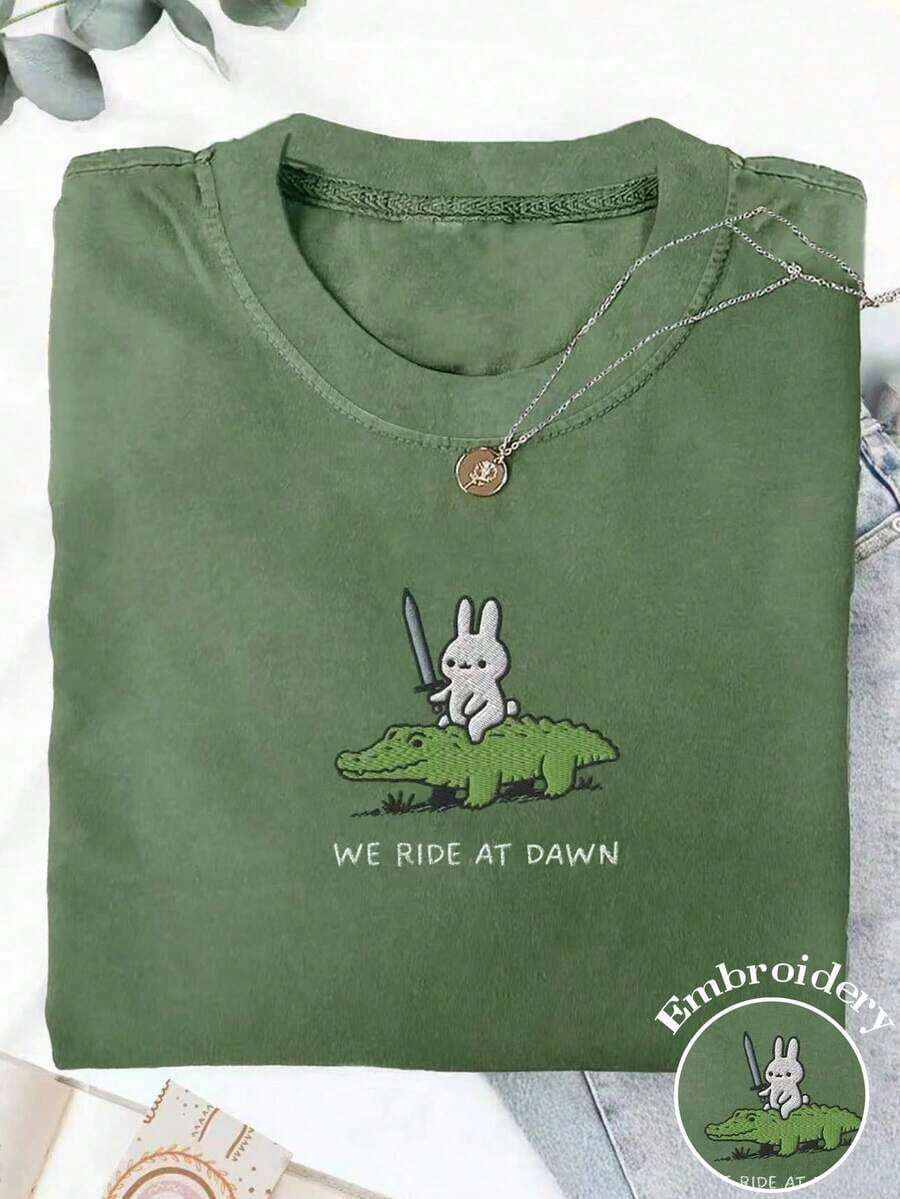Y2K Style, Style, The Newest Of 2026, Cute Style, Casual Style. Women's Short-Sleeved T-Shirt With Round Neck And Cartoon Print, Versatile For Everyday Wear. 180g (S-XXXL) - 綠色的 - 查看 1