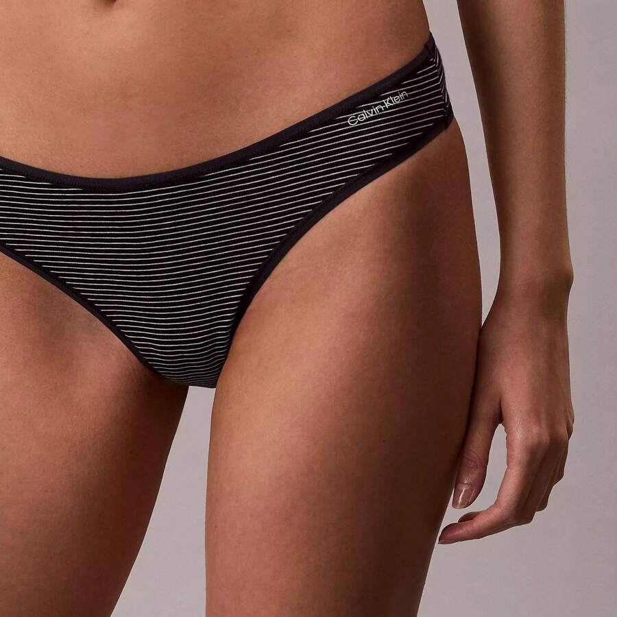 Calvin Klein Ideal Cotton Thong Underwear Women Panties QD5124 - Đường bờ biển sọc mảnh - Xem 1