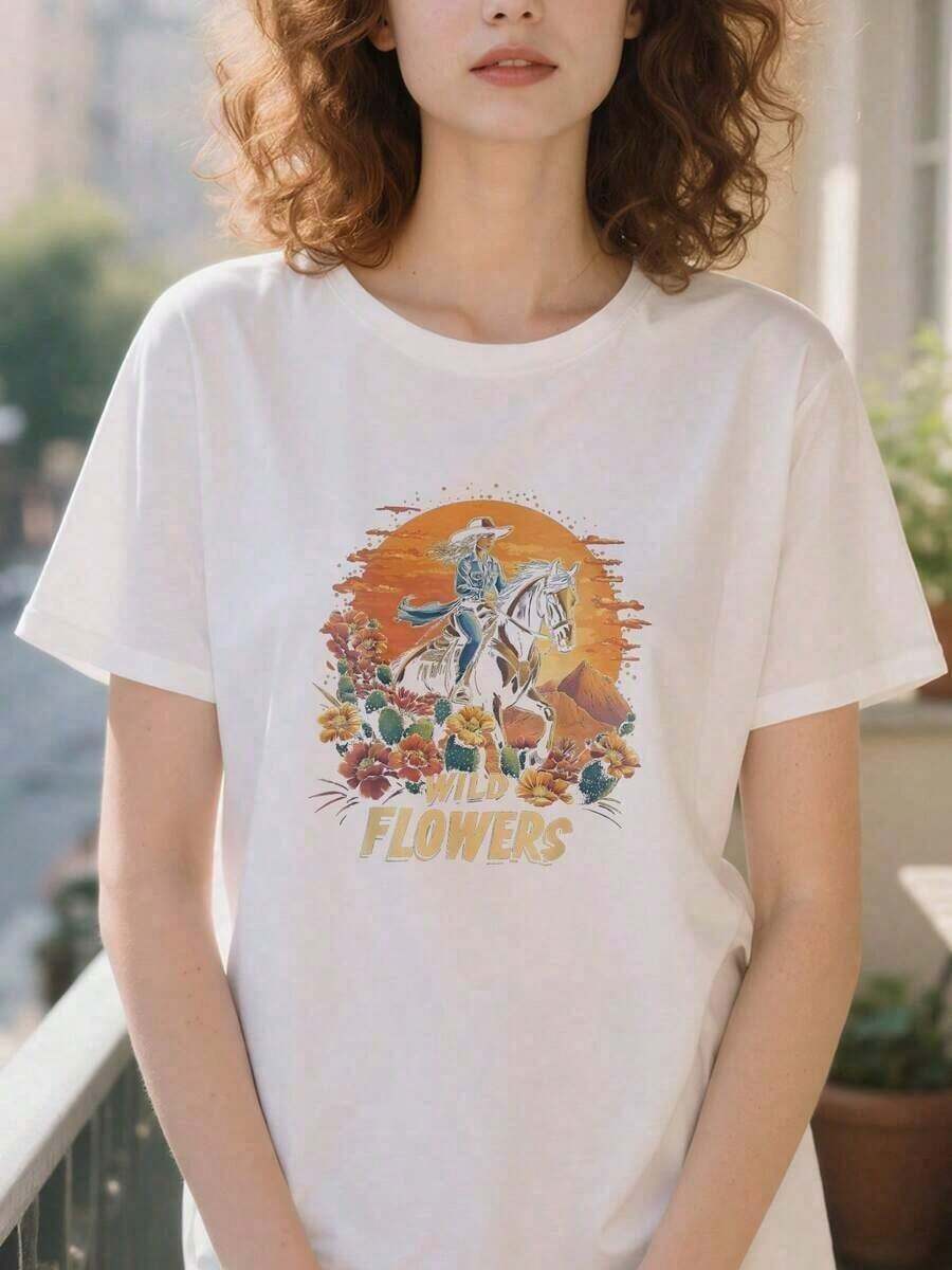 Women's Basic Cotton Crew Neck T-Shirt With A Sunset Print Featuring A Cowgirl Riding A Horse, Wildflowers, And Wild Horses. Suitable For Spring, Summer, And Autumn. - 白色 - 查看 1
