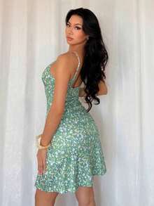 Vestido corto casual sin mangas con estampado floral pequeño para vacaciones y playa - verde menta - Ver 2