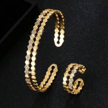 Bộ 2 chiếc vòng tay và nhẫn thiết kế hình thoi tổ ong tối giản sang trọng, đính đá Zirconia, đa năng, phù hợp đeo hàng ngày, dự lễ hội, tiệc tùng, đám cưới, mùa hè, quà tặng Eid/Ramadan, món quà thanh lịch dành cho phụ nữ. - Vàng - Xem 6