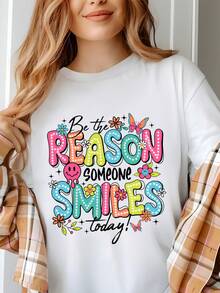 Camiseta Gráfica para Mujer "Sé la Razón por la que Alguien Sonríe Hoy" - Camiseta Blanca Suave de Cuello Redondo con Frases de Sonrisas Coloridas - Camiseta de Corte Relajado para Uso Diario en Primavera/Verano, Cumpleaños, Regalos - Camiseta Casual Lavable a Máquina, Atuendo de Verano, Diseño Divertido, Tela Transpirable, Camiseta de Manga Corta, Vibra Positiva 100% Algodón 100% Algodón - Blanco - Ver 1
