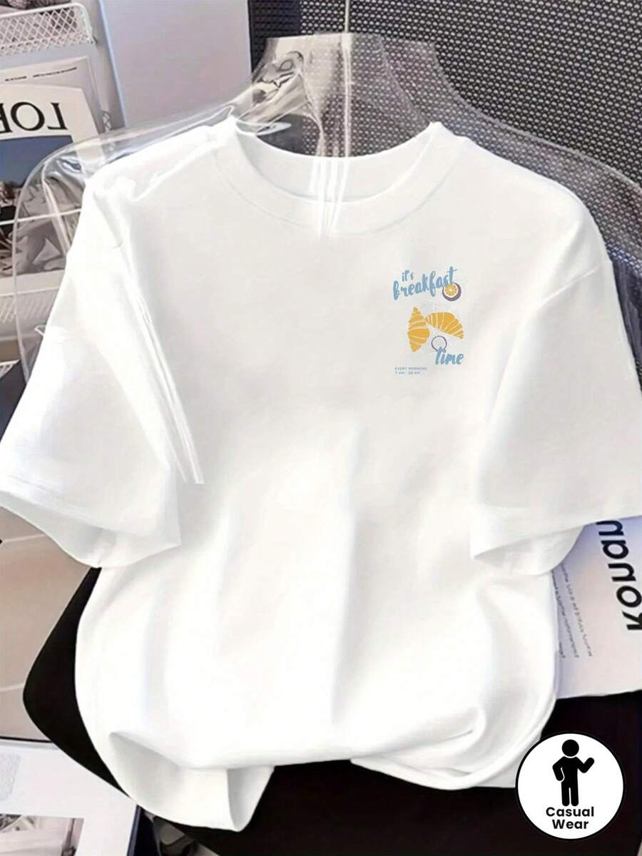 Camiseta Gráfica para Damas para el Desayuno - Diseño Adorable de Croissant y Café con Texto de 7 AM-10 AM, Camiseta Blanca de Manga Corta y Cuello Redondo Cómoda, Top Casual Fácil de Lavar para Entusiastas del Café y Ropa Matutina - Blanco - Ver 1