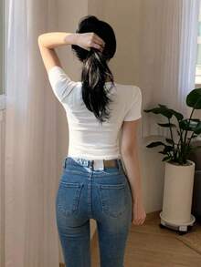 Camiseta casual de verano para mujer con cuello redondo, manga corta y ajuste entallado en unicolor - Blanco - Ver 7