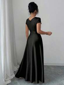 Vestido elegante y romántico para mujeres con cuello en V, mangas cortas y cintura ceñida - Negro - Ver 2