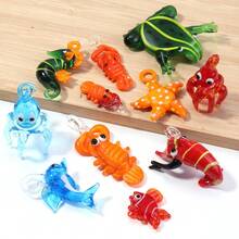 1个琉璃3D海洋动物吊坠，逼真可爱彩色青蛙、章鱼、虾形挂件，适合DIY耳环、项链、手链、手机链、包包挂饰、珠宝制作配件 - 彩色 - 查看 7