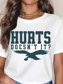 Women's PremiumHURTS Doesn't It Eagle Graphic T-Shirt - Fun Casual Tee With A Bold Bird Print, Perfect For Everyday Wear, As A Gift For Friends, Or As A Statement Piece. Gift Idea. - 白色 - 查看 7