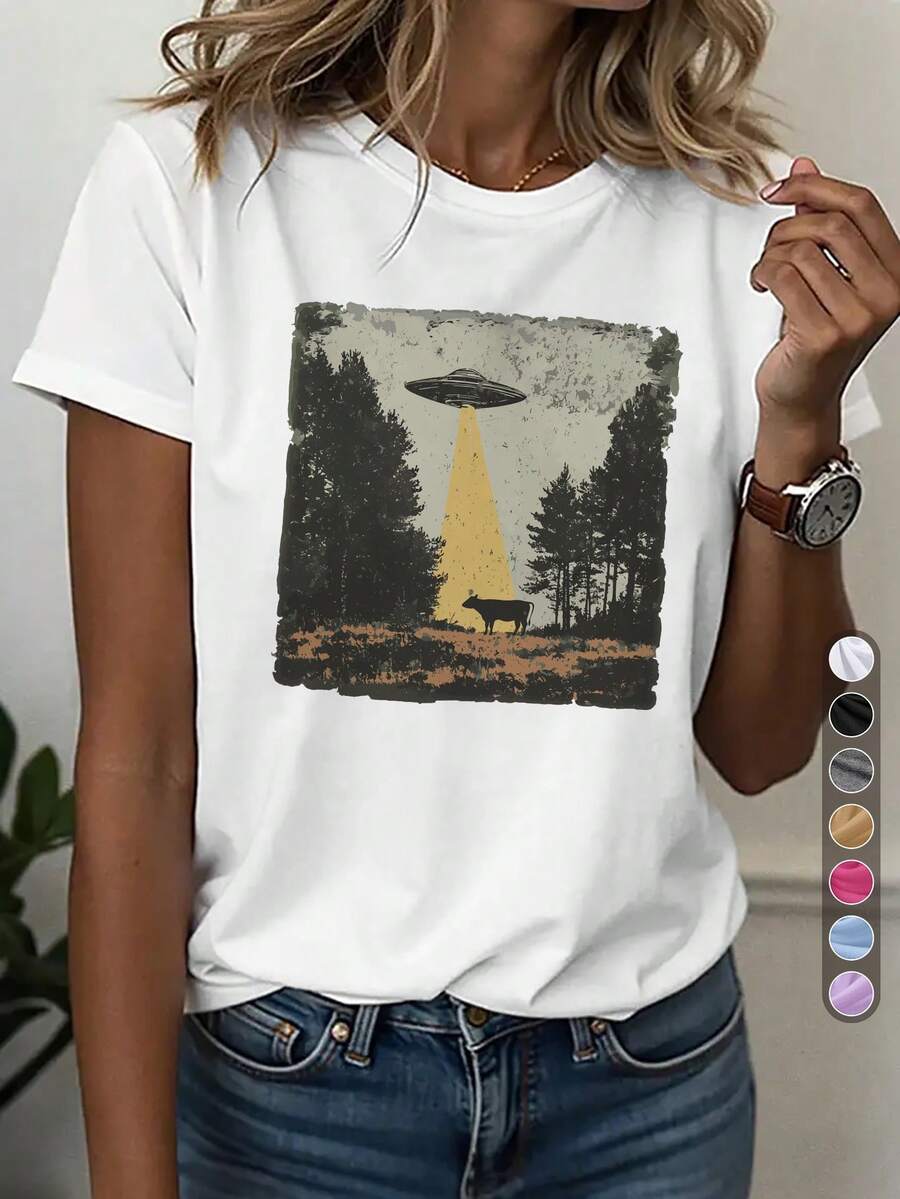 Women's Casual Sports T-Shirt, Round Neck, UFO Abducted Cow Print, Minimalist Alien Sci-Fi Design, Modern Outfit, Independence Day UFO Theme, Night Forest Scene, UFO T-Shirt, Humor, Comfortable For All Seasons - 白色 - 查看 1