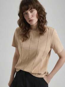 Camiseta casual de mujer de manga corta con cuello redondo, diseño de rayas de palillo de dientes de unicolor, adecuada para uso casual urbano de primavera/verano, moda minimalista, viajes de oficina, sencillez elegante, atuendo para el Día d - Caqui - Ver 6
