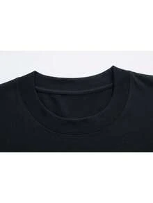 1 Piece Of Joanna Farm Egg Print Crew Neck T-Shirt, Loose Fit, Available In All Sizes, With A Modern Printed Design, Suitable For Casual Activities And Everyday Wear, Available In Black, White, Red, Grey, Green, Sand, Navy And Pink, 180g 100% Cotton. - 黑色 - 查看 2