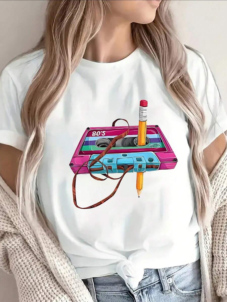 Polyester Short Sleeve T-Shirt With 80s Cassette Tape And Pencil Design, Lightweight And Durable For Casual Wear At Home, Office Or Cafe, Ideal For Music Lovers And Nostalgic Fashion Enthusiasts - 白色 - 查看 1