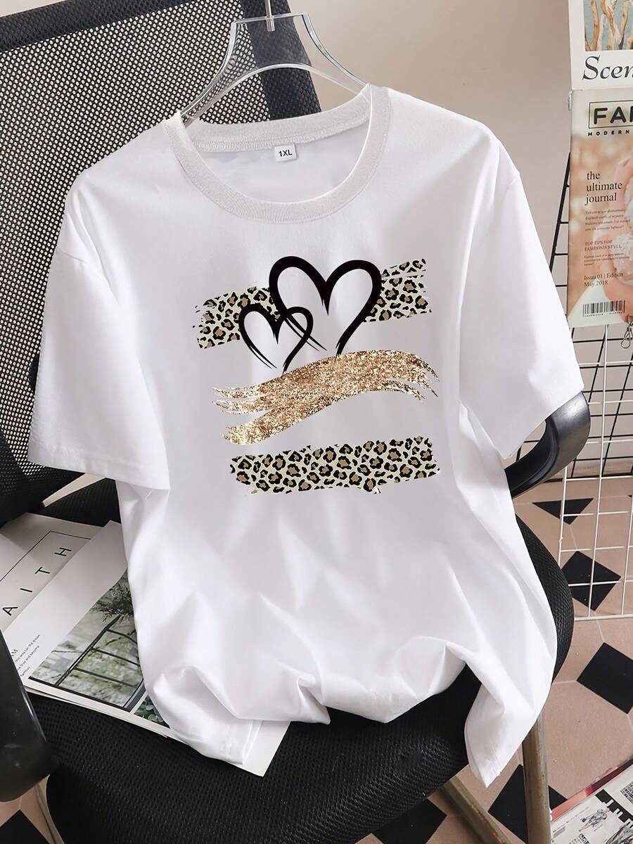 Camiseta Estampada para Mujer con Diseño de Leopardo y Corazones - Camiseta Casual de Manga Corta y Cuello Redondo, con Corte Relajado para Todas las Estaciones, Perfecta para el Uso Diario y Atuendos de Vacaciones (Lavable aáquina). - Blanco - Ver 1
