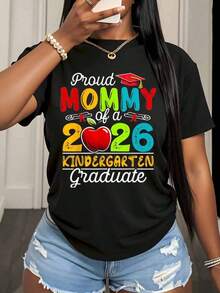 Women's Cotton T-Shirts, Proud Mommy Of A 2026 Kindergarten Graduate T-Shirt For Mother Graduation Celebration Gift For Mom School Event Party Wear, Basic Women's Blouses - 黑色 - 查看 2