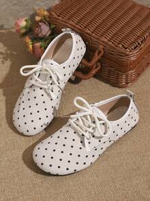 Women's Polka Dot Lace-Up Flat Casual Shoes, Soft Bottom Round Toe Breathable Retro Daily Loafers - Beige - View 5