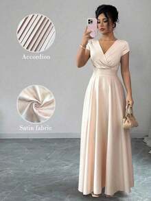 Vestido elegante y romántico para mujeres con cuello en V, mangas cortas y cintura ceñida - Champán - Ver 8