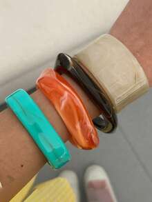 Exaggerated Fashionable Asymmetric Resin Bracelet For Women With Unique Personalized, Made Of Acrylic And Featuring Geometric Patterns. - Multicolor - View 2