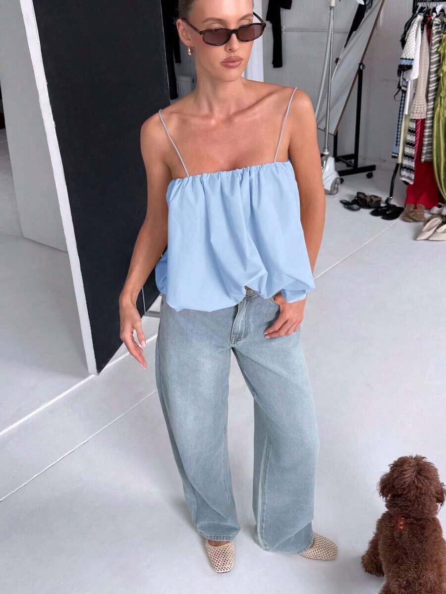 Top de camisola fruncido estilo bohemio con bajo abombado y tirantes ajustables para un estilo casual de verano - Azul - Ver 1