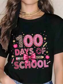 Kids' Casual T-Shirt "100 Days Of School" - Fun Pink Leopard Print Design With Bow, Pencils, And Apples - Perfect For 100th Day Celebrations, School Events, And Back To School. A Must-Have. - 黑色 - 查看 1