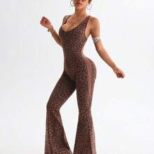 Slayform 1pc Leopard Print Twisted Back Deep V Flare Jumpsuit Leopard Jumpsuit Flared Leggings Jumpsuit Flare Yoga Jumpsuit Pink Leopard Print Jumpsuit Pink Cheetah Print Jumpsuit Flared Cheetah Print Jumpsuit Jumpsuit For Women Workout - Púrpura malva - Ver 7