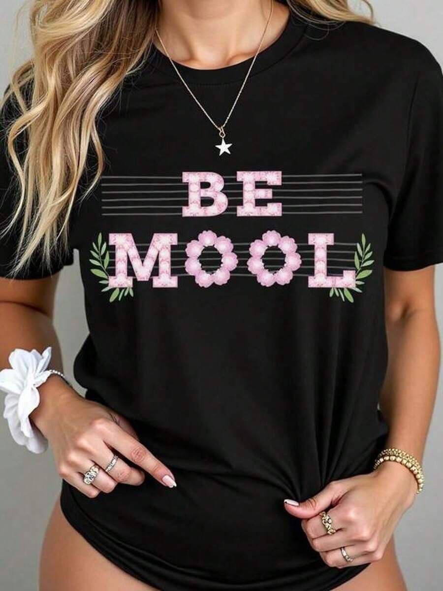 2026 new Camisetas Para Mujer Camiseta cómoda con diseño modernista 'Be Mool' para destacar estilo casual con detalles florales para mujeres jóvenes en color negro, adecuada para eventos informales y uso diario. Tallas disponibles: S, M, L, XL. Categoría moda femenina. Recomendado para moda urbana y  actuales. - Negro - Ver 1