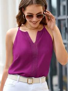 Clasi Top de tirantes con cuello en V y espalda al aire de encaje guipur contrastante - Rojo violeta - Ver 6