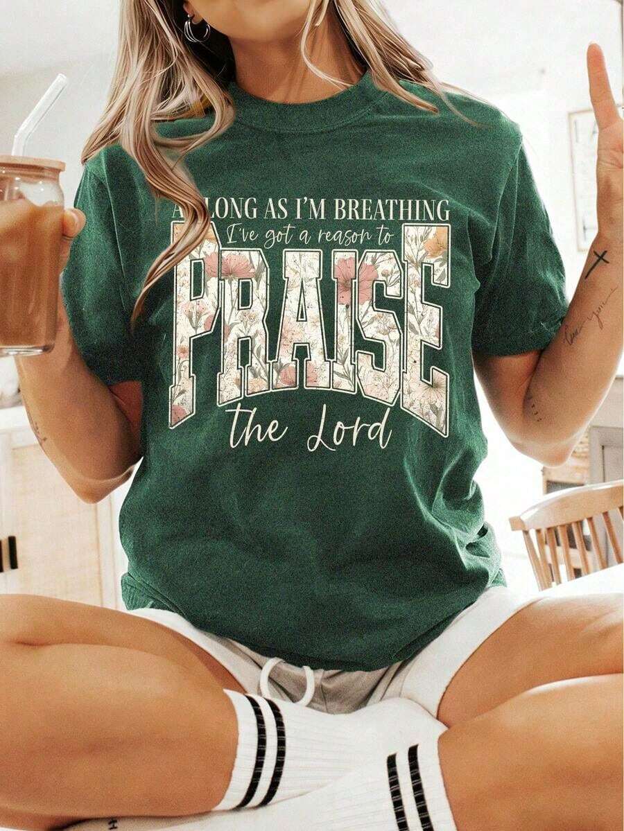 Women's Graphic T-Shirt With "I Sought The Lord And He Heard Me And Answered Me" Print, Bible Verse Print, Summer Tops, Casual Vacation Outfits, Christian Aesthetic Cotton T-Shirts, Summer Clothing. - 綠色 1 - 查看 1