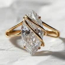18K镀金奢华扭纹眼形锆石订婚戒指，女士高贵风格 - 金色 - 查看 6